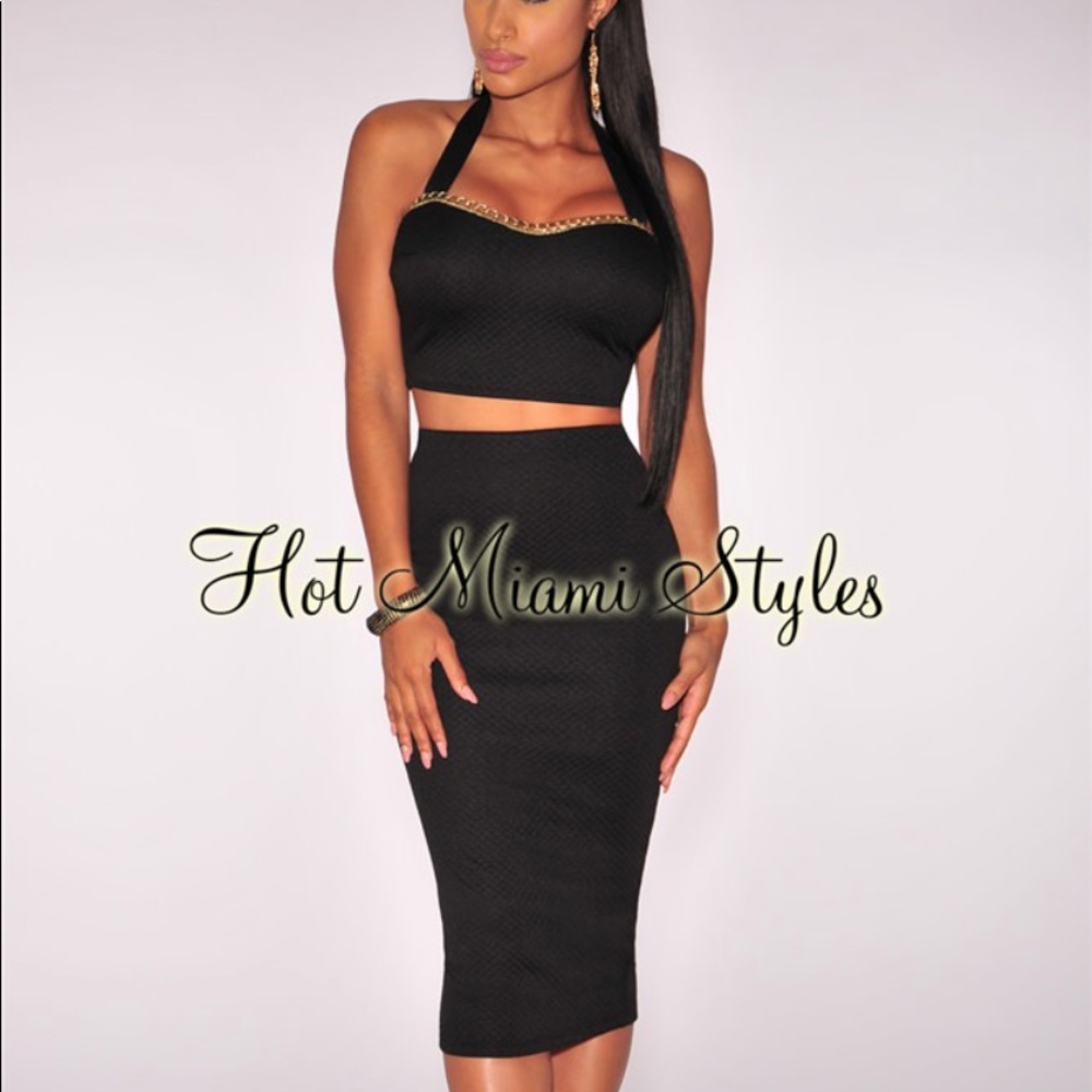 Black Quilted Halter Padded Two Piece Set